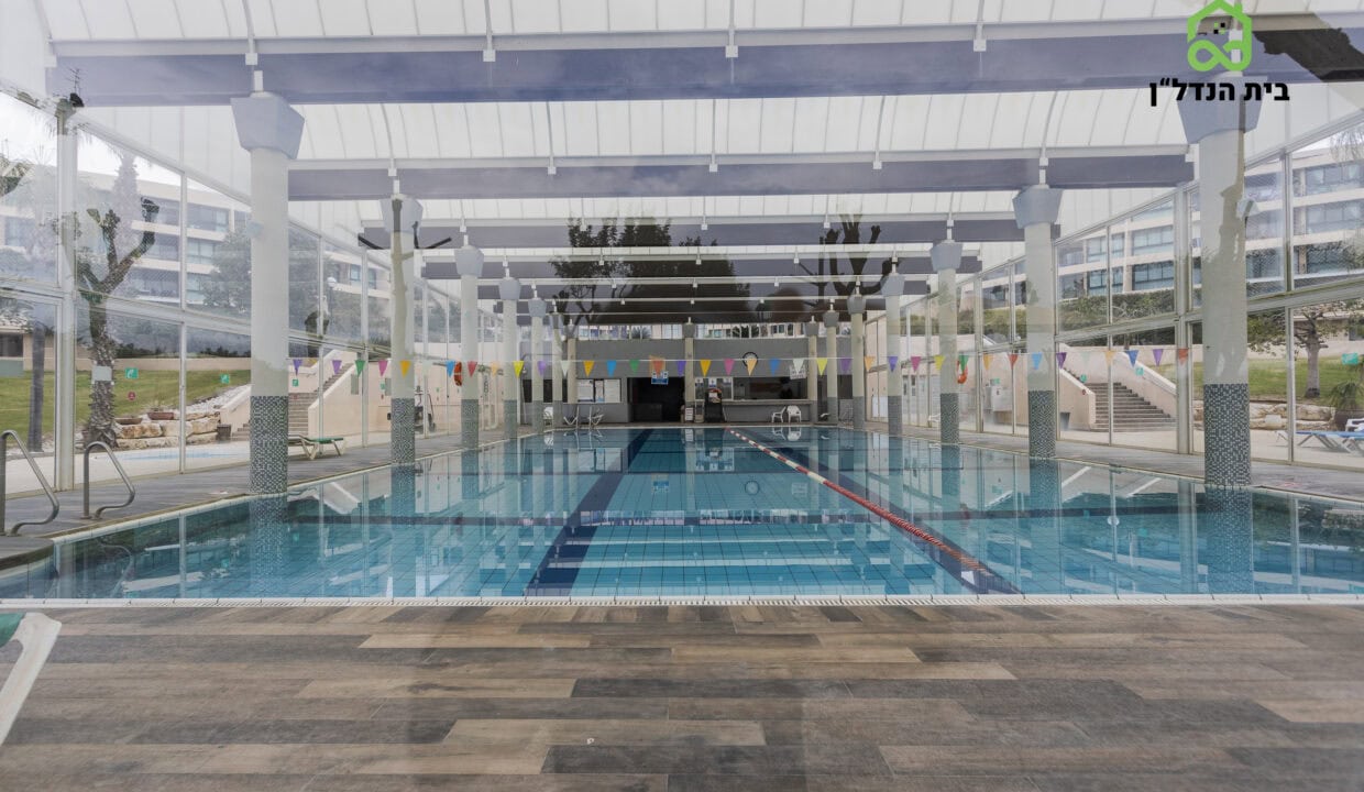 דירה למכירה בקיסריה: דירת 3 חדרים יוקרתית בנאות גולף קיסריה!