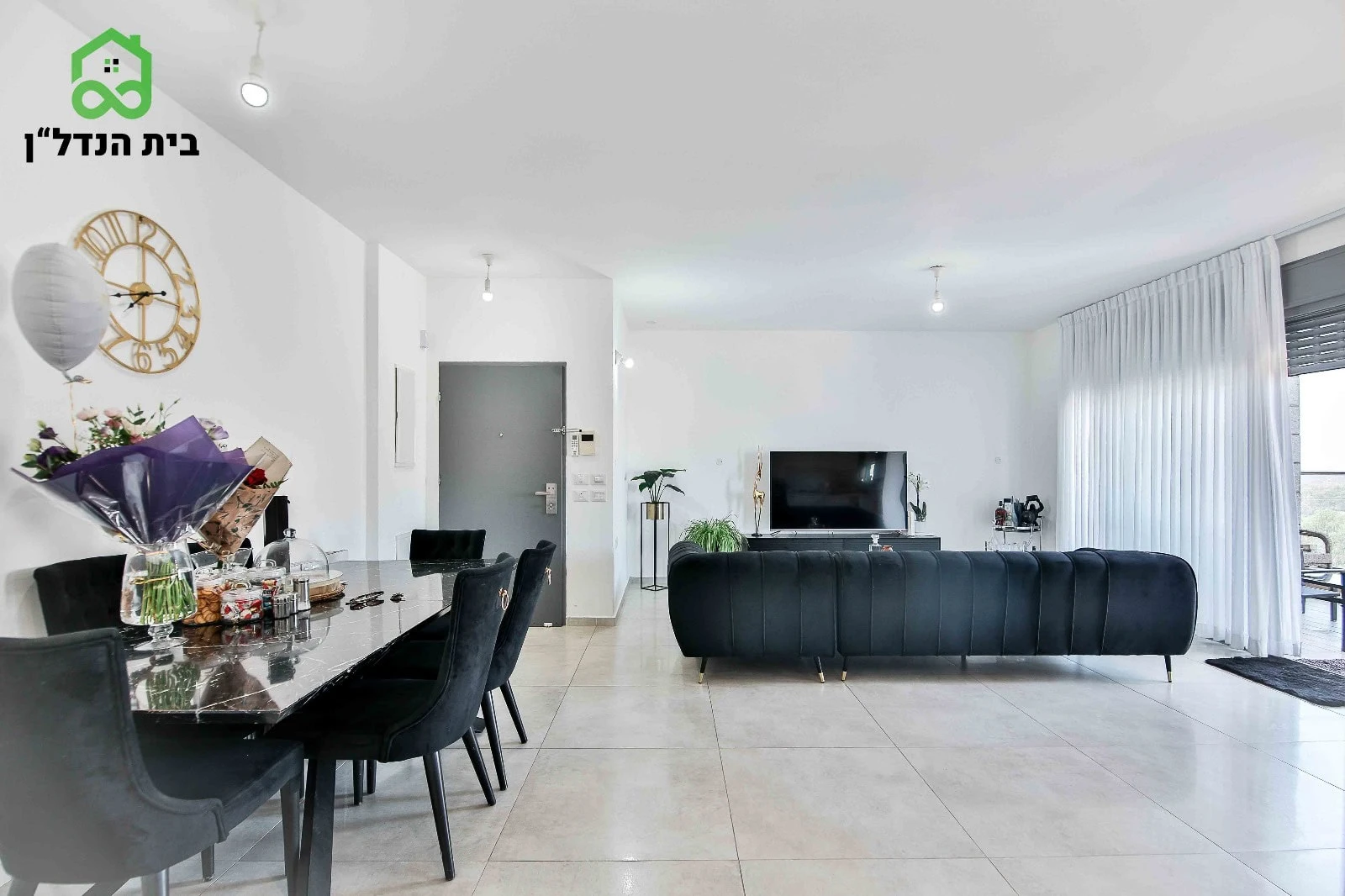 דירה למכירה בפרדס חנה-כרכור: 5 חדרים מרווחת בשכונת נווה פרדסים