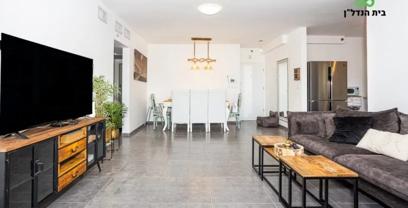 בחריש דירת 4 חדרים בשכונת פרדס חנה