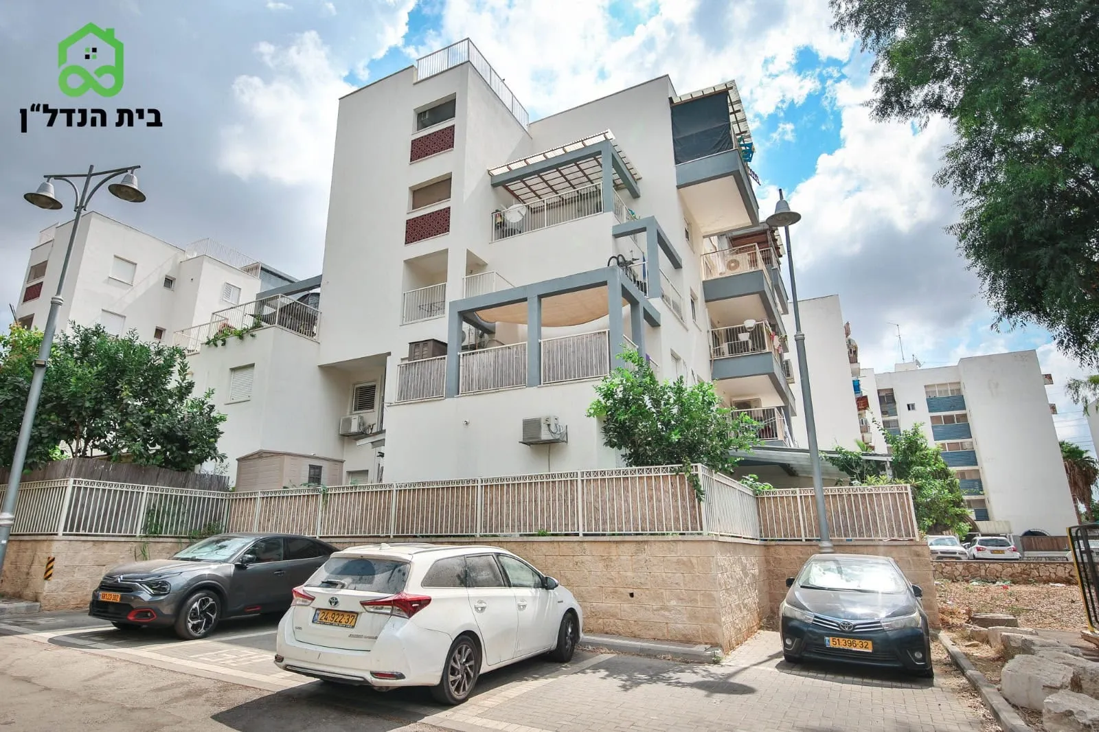 בחריש דירת 4 חדרים בשכונת פרדס חנה