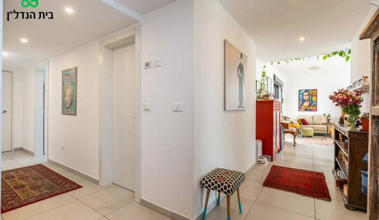 דירה למכירה בפרדס חנה-כרכור: מרווחת ומוארת במיוחד, 5 חדרים בשכונת עומרים המבוקשת
