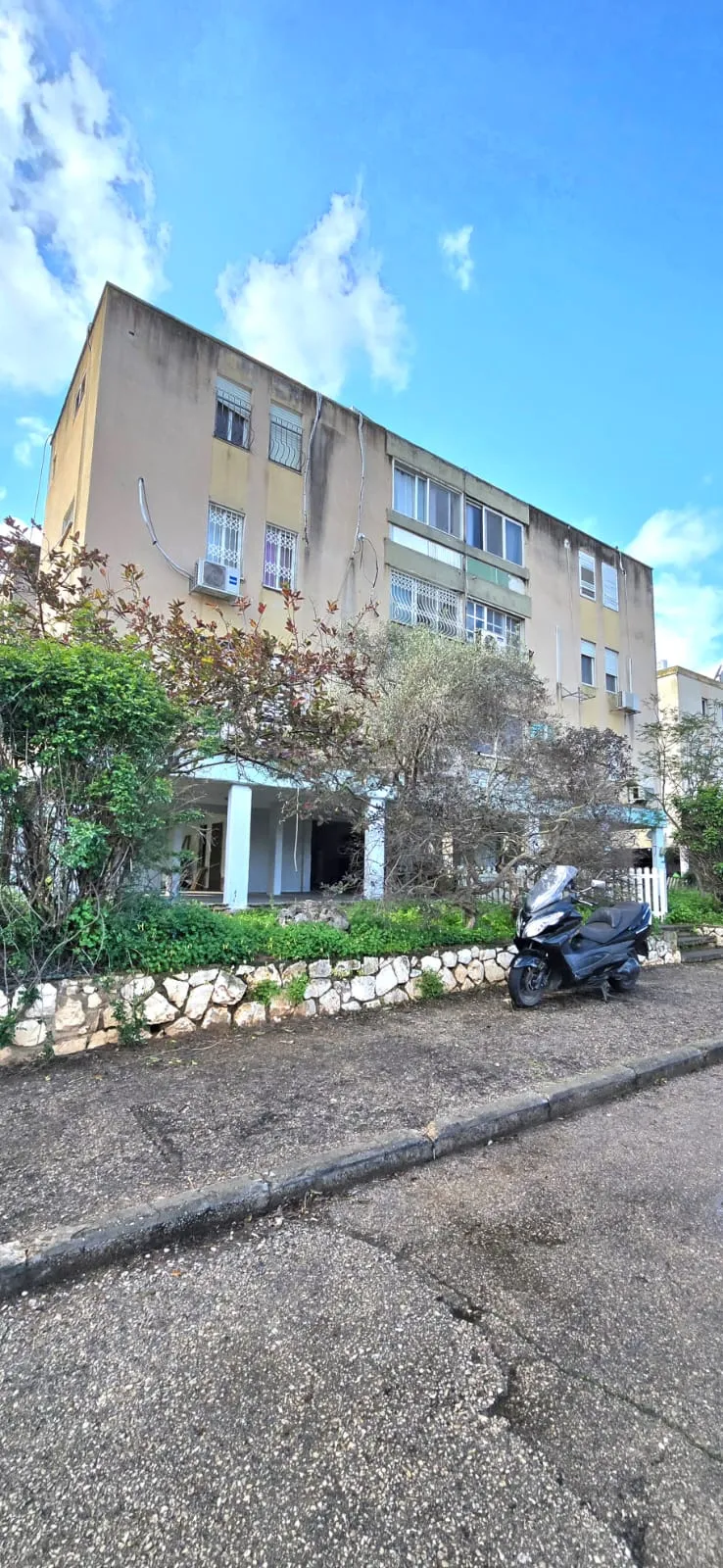 בחריש דירת 3 חדרים בשכונת בנימינה