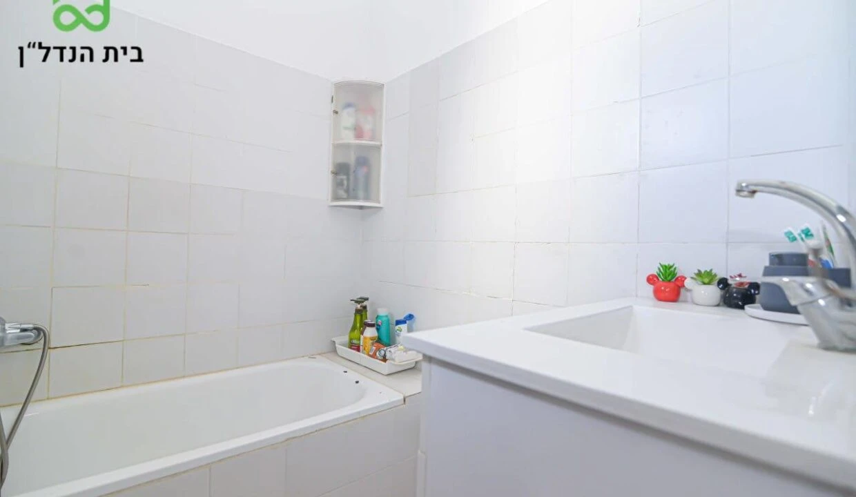 WhatsApp Image 2025-10-20 at 14.47.09