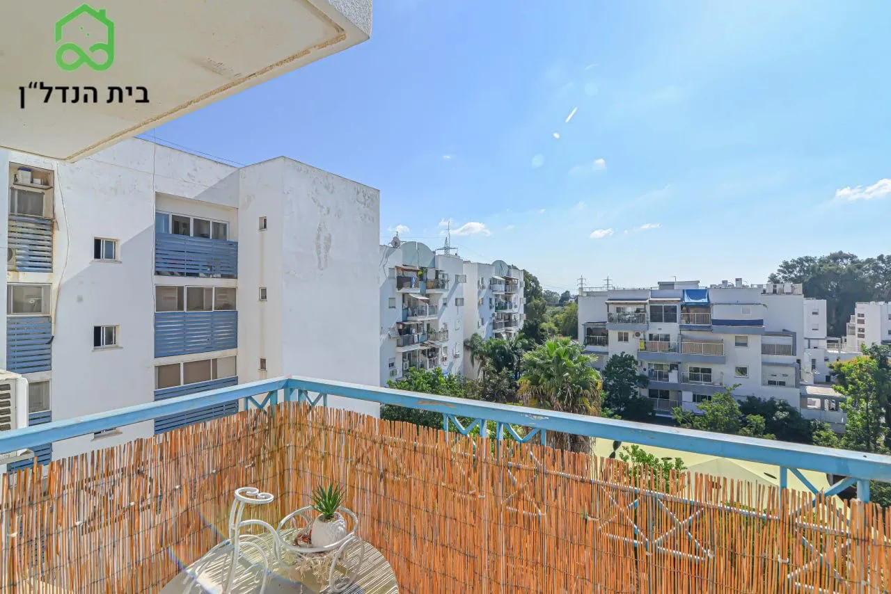 בחריש דירת 3 חדרים בשכונת פרדס חנה