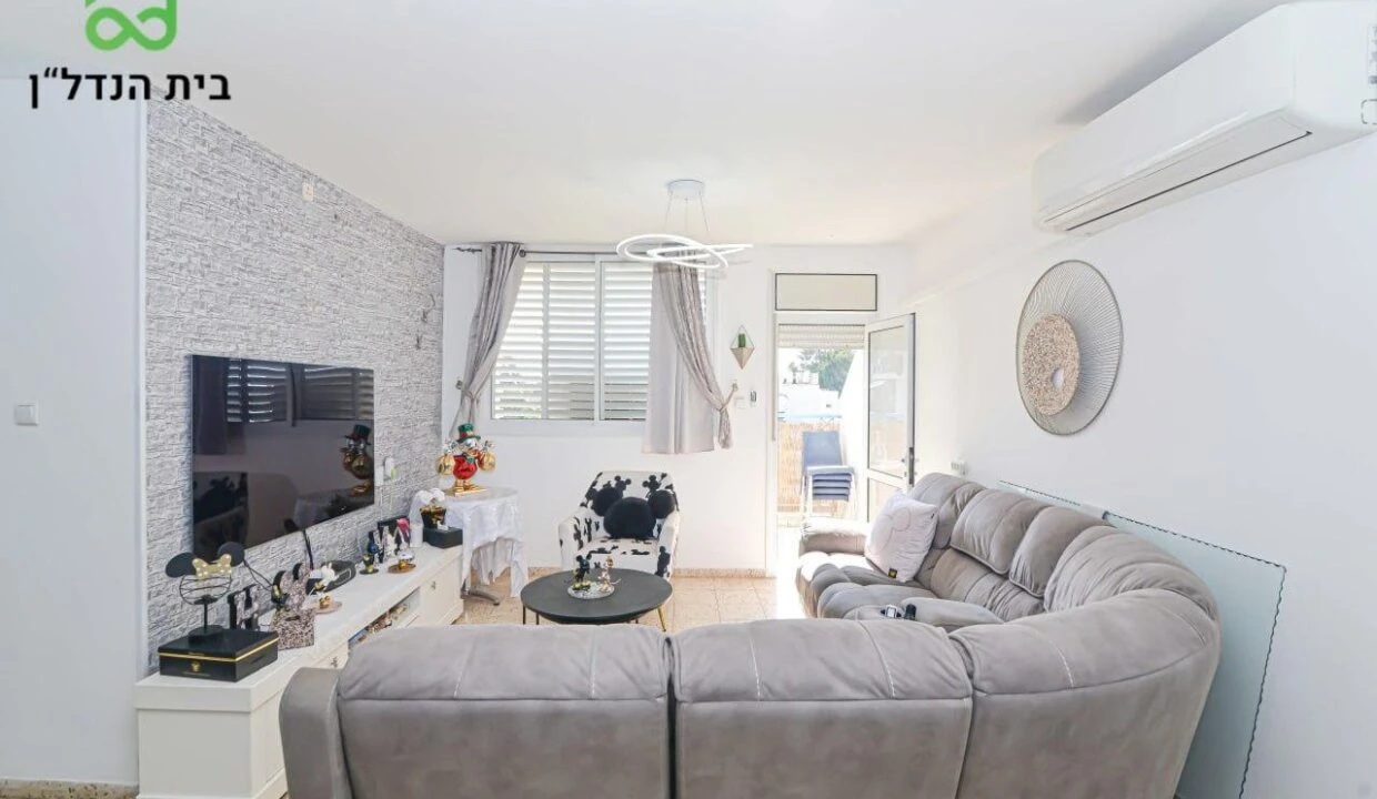 WhatsApp Image 2025-10-20 at 14.47.10 (3)