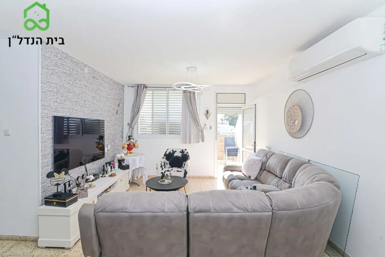 בחריש דירת 3 חדרים בשכונת פרדס חנה