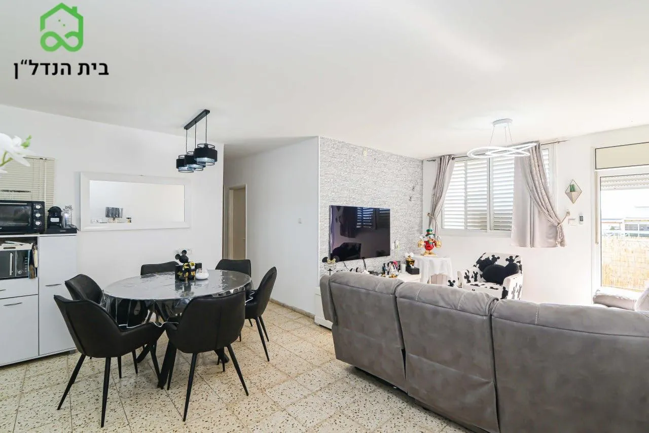 בחריש דירת 3 חדרים בשכונת פרדס חנה