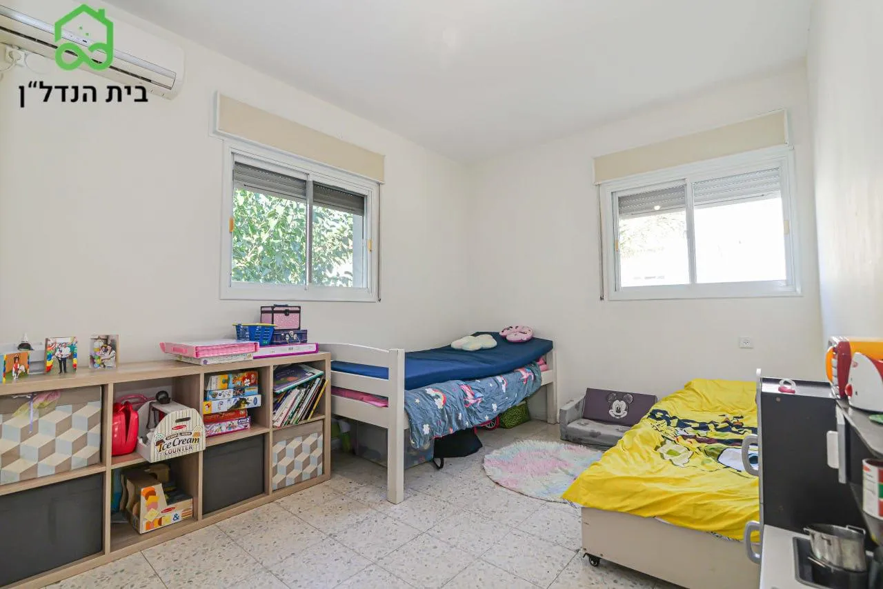 בחריש דירת 5 חדרים בשכונת פרדס חנה