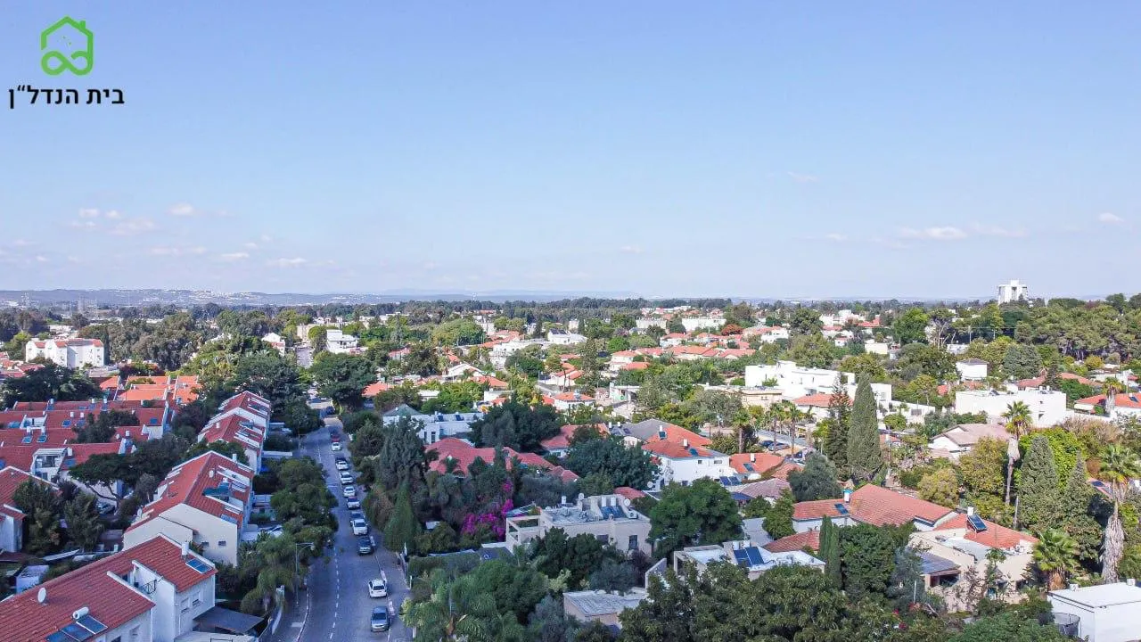 בחריש דירת 5 חדרים בשכונת פרדס חנה