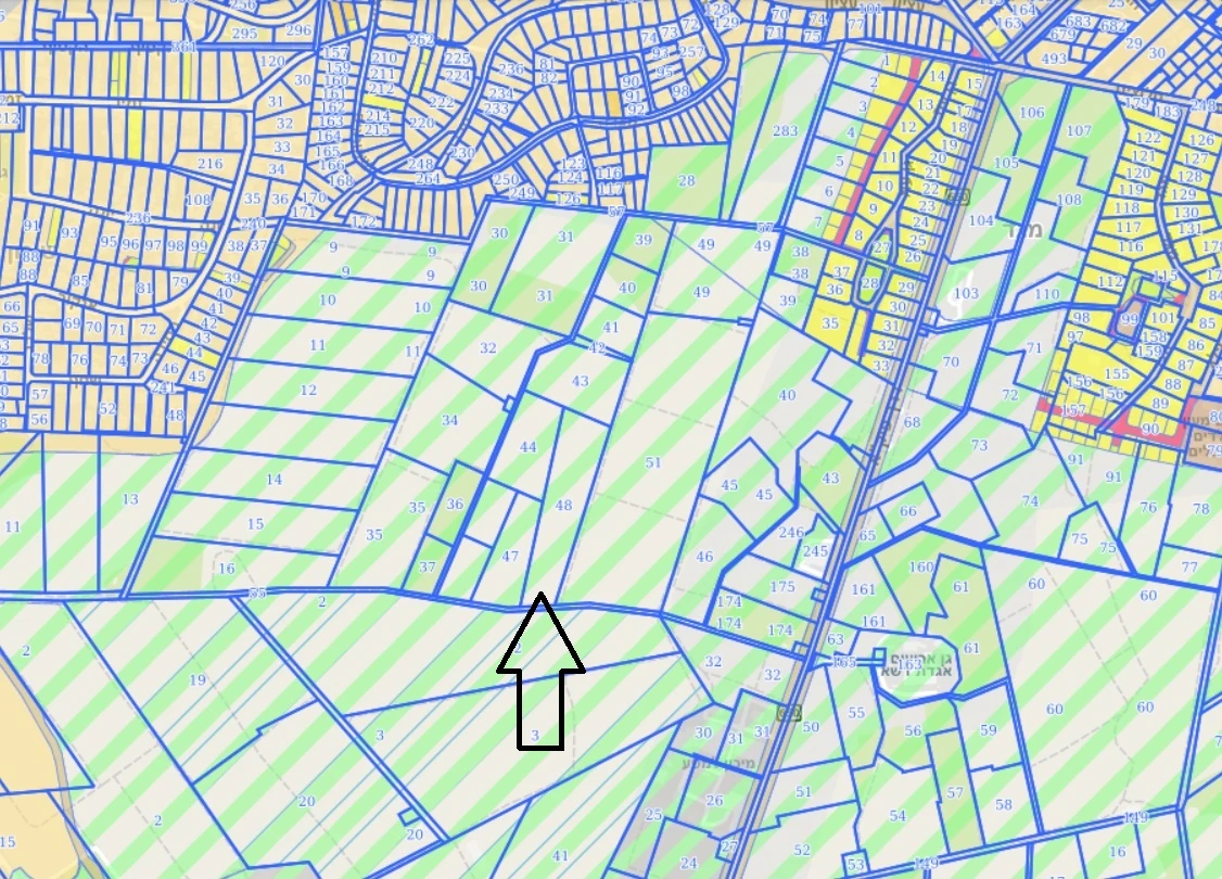 בחריש בשכונת פרדס חנה