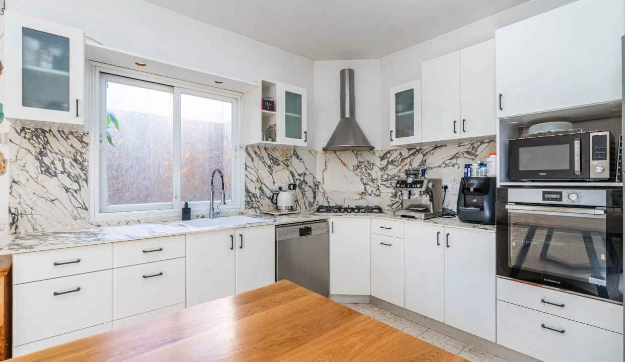 WhatsApp Image 2024-08-20 at 20.42.21