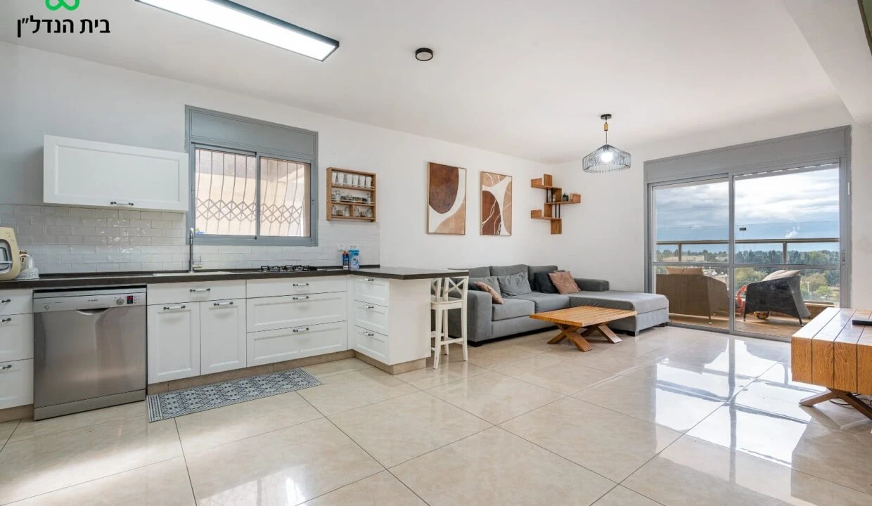 WhatsApp Image 2026-02-24 at 08.14.35 (1)